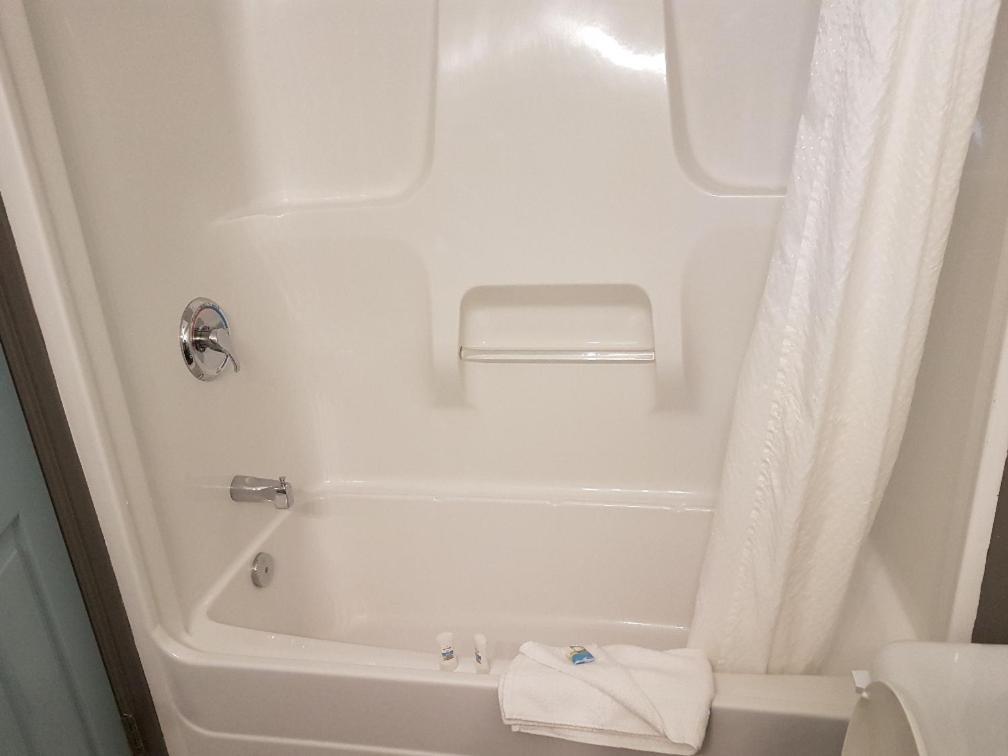 Anchor Riverfront Motel Sicamous Luaran gambar